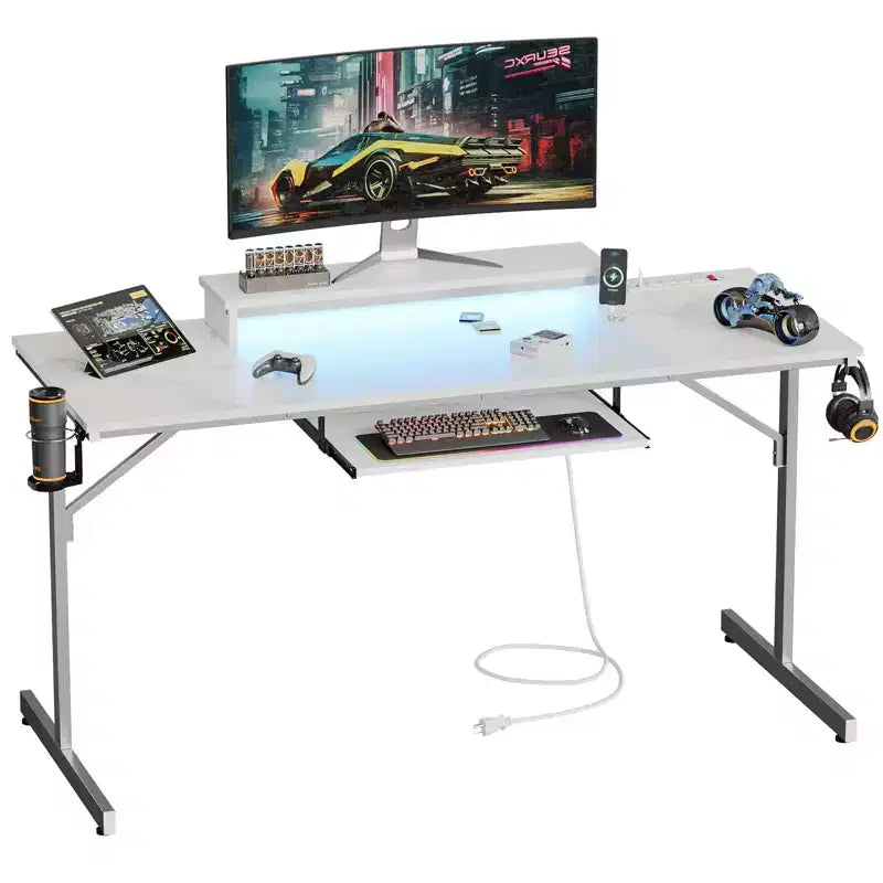 Escritorio de gaming de 63 con luces LED y tomas de corriente, escritorio para computadora con soporte para monitor y bandeja para teclado, para oficina en casa
