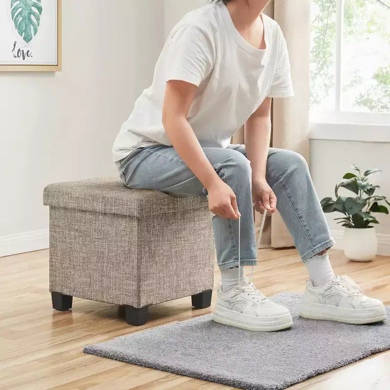 Quadratischer Wäschehocker aus Leinen, 15 Inch, mit Beinen