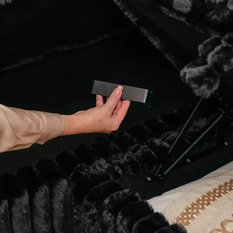 Cordhocker mit Stauraum für modulare Ecksofas