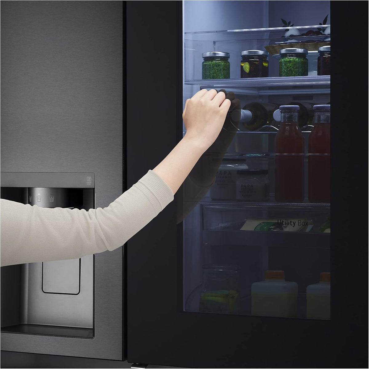 LG GSXV91MCAF Réfrigérateur combiné - Side by Side, 635L, InstaView, Total No-Frost, Compartiment congélation, Distributeur d'eau et glace UVnano, Compresseur Inverter Linear, Wi-Fi, Noir, Classe F